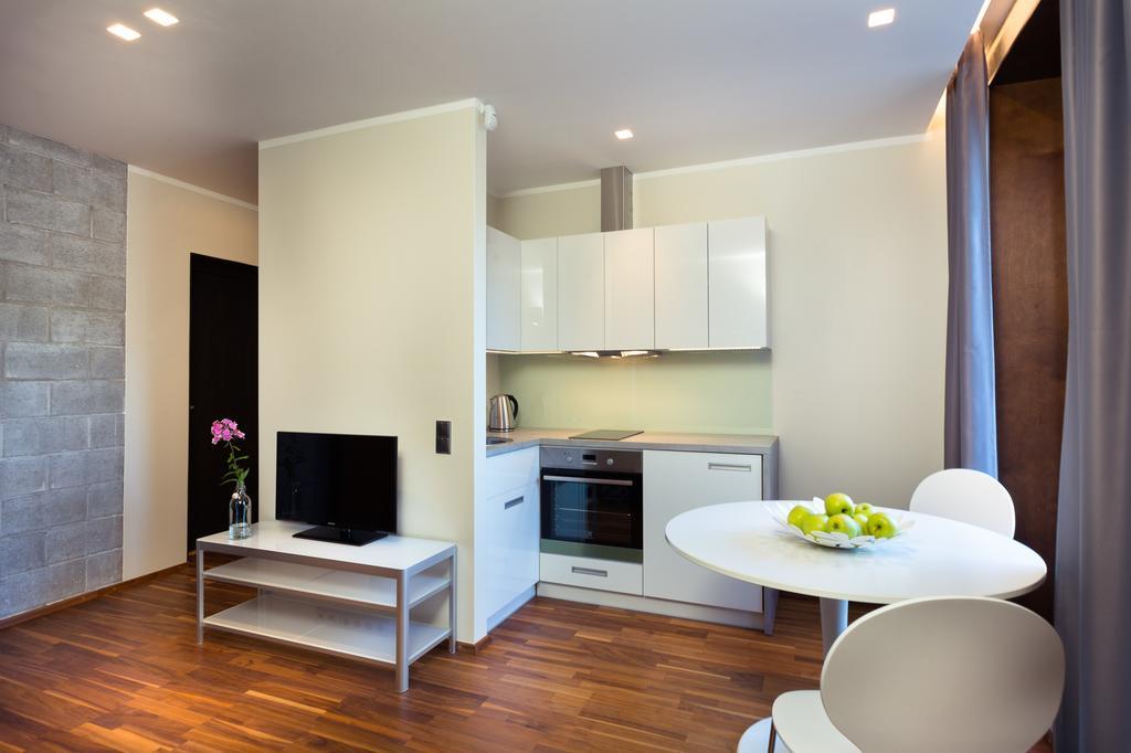 Konrad Old Town Aparthotel Tartu Rom bilde